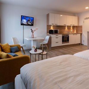 GLEUEL INN - digital hotel&serviced apartments&boardinghouse mit voll ausgestatteten Küchen